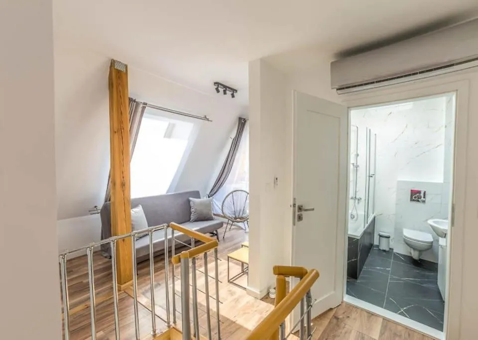 Ewa Apartment Познань Польша